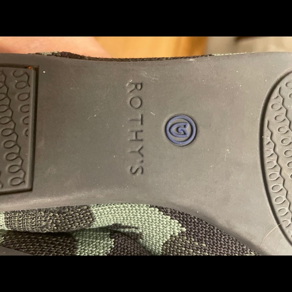 SOLD.  Authentic Rothy’s Camo Points- Like New! - Picture 2 of 3